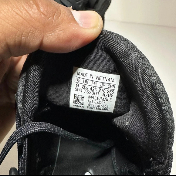 NEW Adidas Icon V Baseball Cleats Black Gold G28237 Size M 9 NWOB (238 Box 27) - Picture 8 of 9